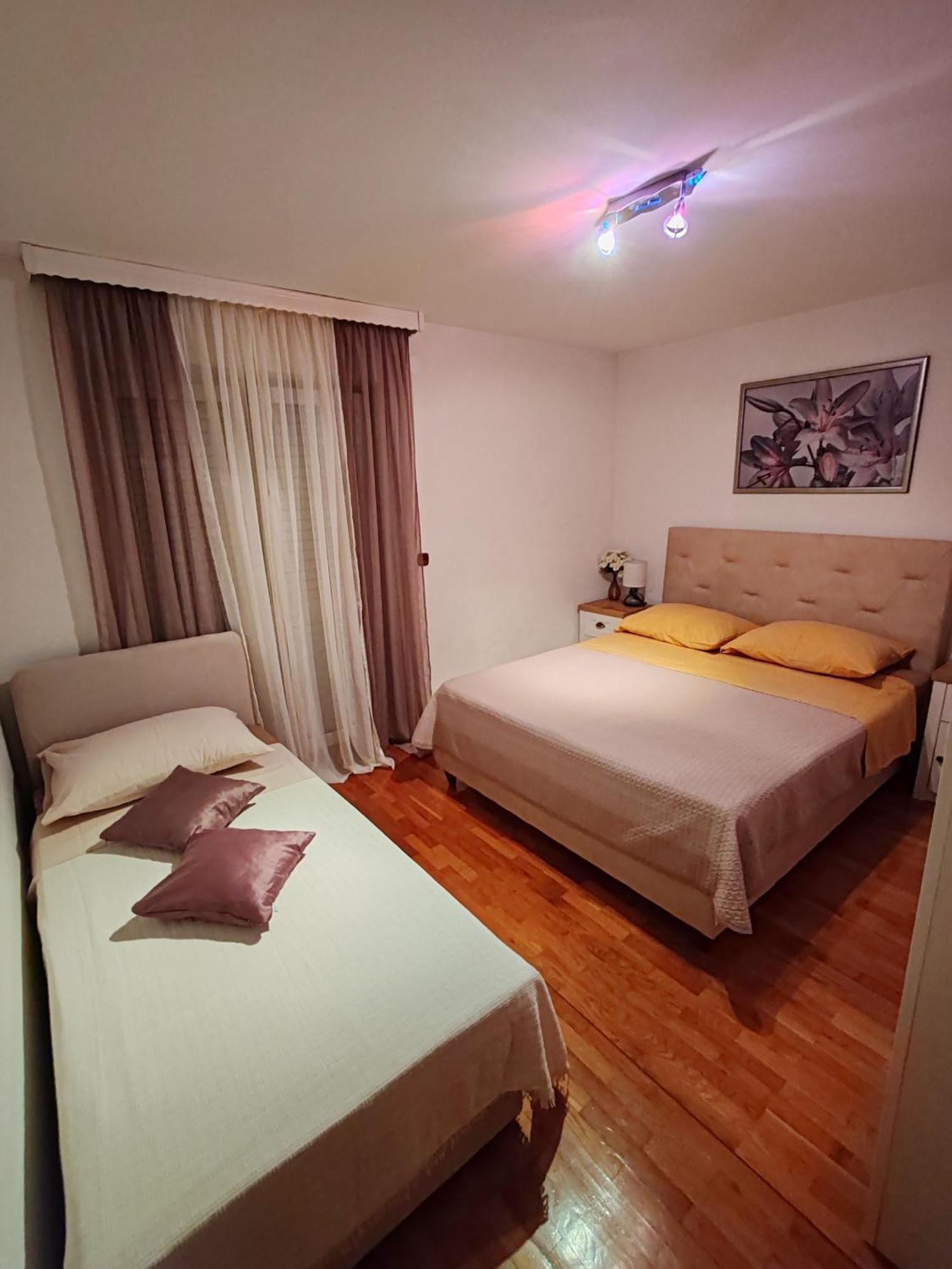 Azzuro Apartment Kastela Ngoại thất bức ảnh